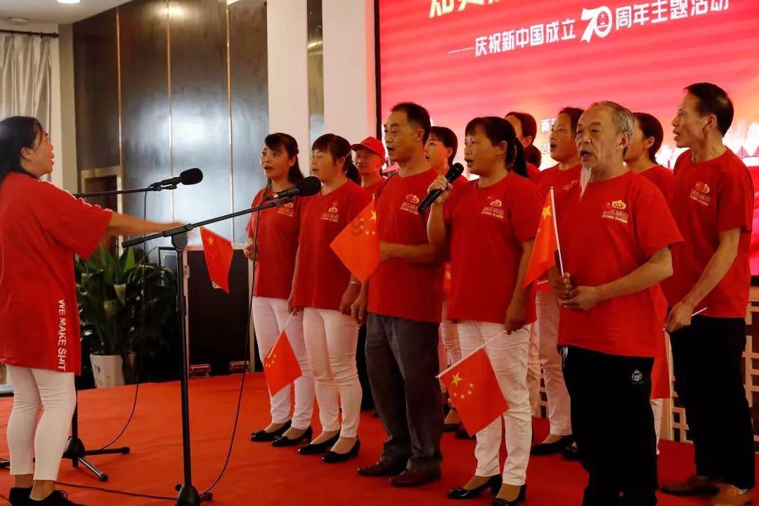 艾玛的时尚装